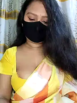 Idhika Paul online show from February 2025 09:20:02 PM