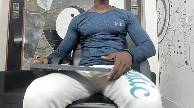 Snapshot of Terrance_z chatting on February 2025 07:24:02 PM Terrance z online show from February 2025 07:24:02 PM