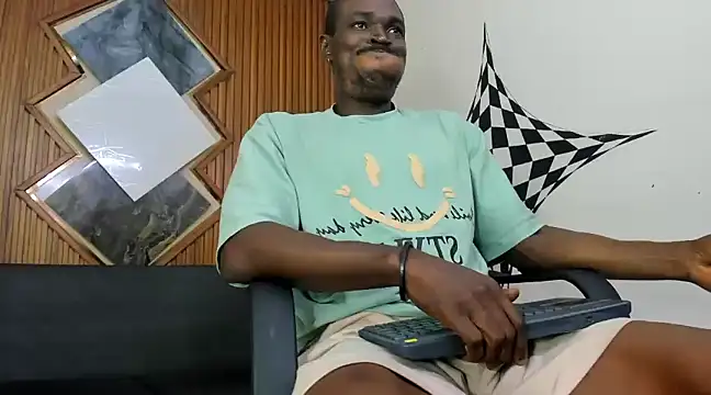 Snapshot of Terrance_z chatting on February 2025 07:25:01 PM Terrance z online show from February 2025 07:25:01 PM