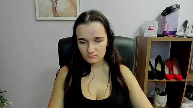 Snapshot of KateDelight chatting on November 2025 07:41:01 AM KateDelight online show from November 2025 07:41:01 AM