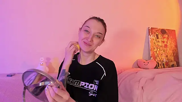 CrystalRey online show from February 2025 04:04:01 AM