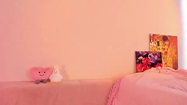 CrystalRey online show from February 2025 04:36:02 AM