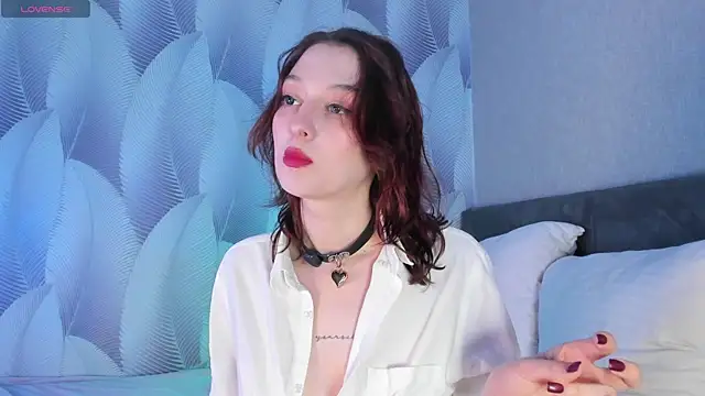 CrystalRey online show from September 2025 06:24:02 AM