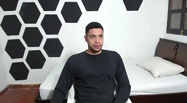 Jhors  Collens online show from January 2025 05:37:01 AM