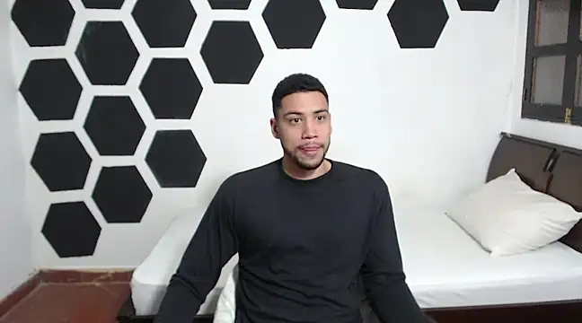 Jhors  Collens online show from January 2025 12:52:02 AM