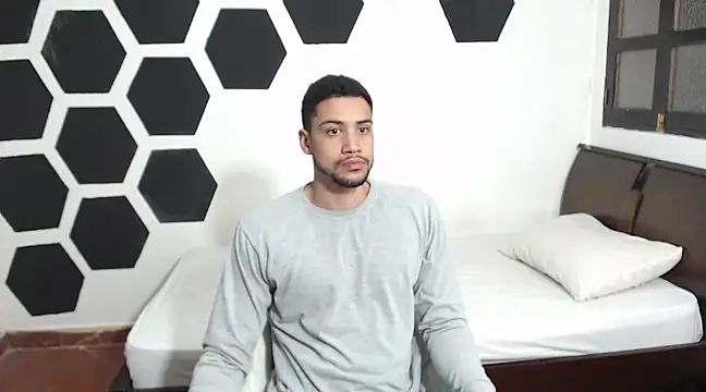 Jhors  Collens online show from January 2025 04:58:02 AM