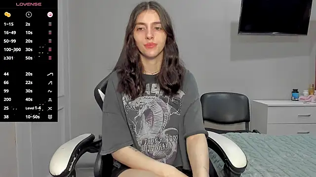 Snapshot of broosnica1 chatting on October 2025 09:13:02 AM broosnica1 online show from October 2025 09:13:02 AM