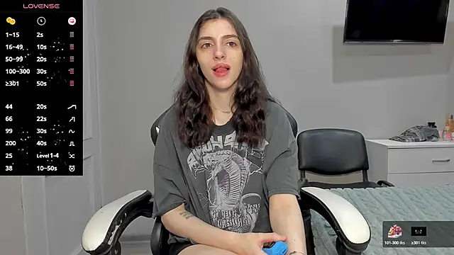 Snapshot of broosnica1 chatting on November 2025 06:12:01 AM broosnica1 online show from November 2025 06:12:01 AM