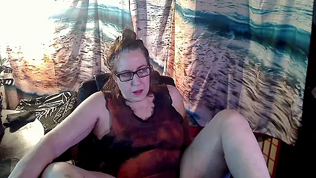 Ireallysquirt online show from February 2025 05:05:01 AM