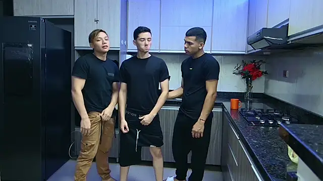 Boysgang sex online show from December 2024 11:43:02 AM