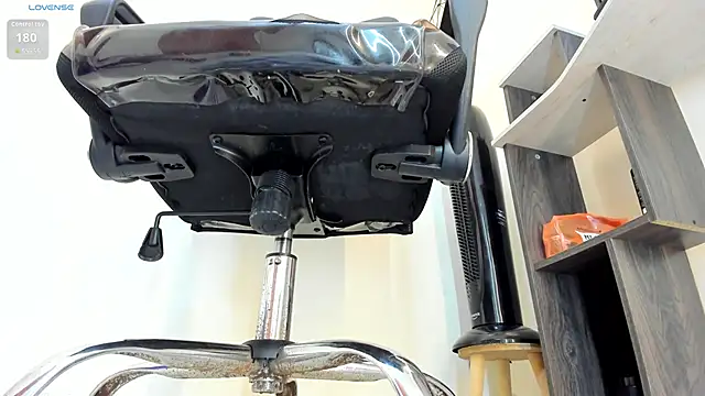 Snapshot of victoria_Christie chatting on September 2025 10:07:02 AM victoria Christie online show from September 2025 10:07:02 AM