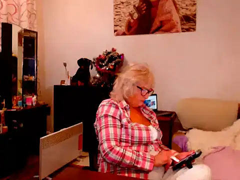 Natali7634 online show from December 2024 07:07:02 PM