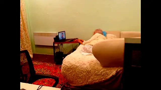 Snapshot of Natali7634 chatting on October 2025 03:45:01 AM Natali7634 online show from October 2025 03:45:01 AM