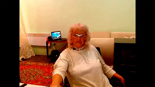 Snapshot of Natali7634 chatting on October 2025 08:56:01 AM Natali7634 online show from October 2025 08:56:01 AM