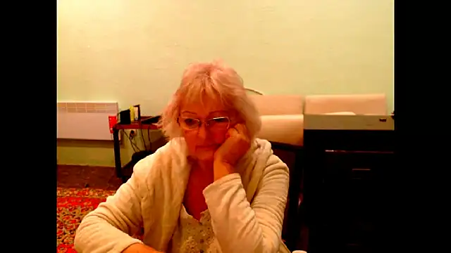 Snapshot of Natali7634 chatting on November 2025 06:24:01 AM Natali7634 online show from November 2025 06:24:01 AM