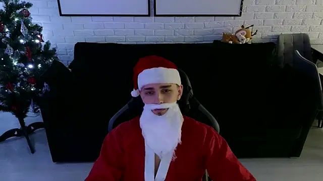 Larstar01 online show from December 2024 02:01:02 AM