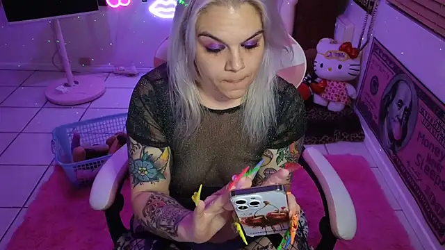 CherryBombBomb online show from January 2025 06:03:01 AM