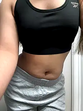 Snapshot of cuervocat chatting on December 2024 06:49:02 PM cuervocat online show from December 2024 06:49:02 PM