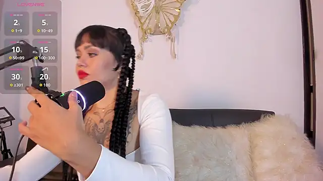 Miiel rosa online show from December 2025 11:25:02 AM