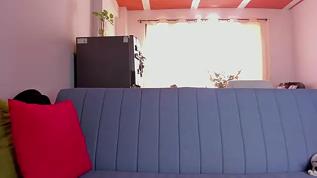 Simply Zoe   online show from October 2025 04:49:01 PM