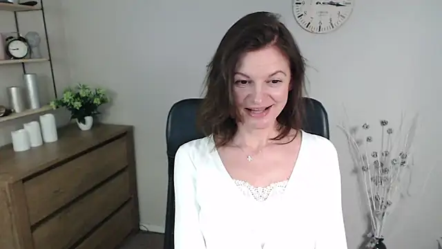 VivianWILD online show from January 2025 09:53:02 AM