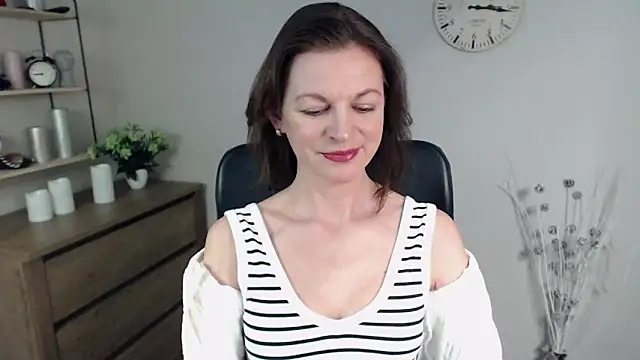 VivianWILD online show from January 2025 09:49:02 AM