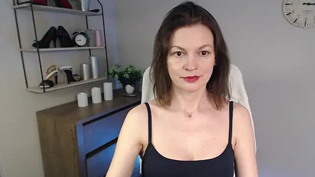 VivianWILD online show from February 2025 08:10:01 AM