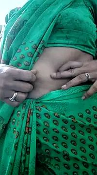 Snapshot of Januhot18 chatting on December 2024 06:00:02 AM Januhot18 online show from December 2024 06:00:02 AM