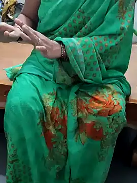 Snapshot of Januhot18 chatting on January 2025 01:30:01 PM Januhot18 online show from January 2025 01:30:01 PM