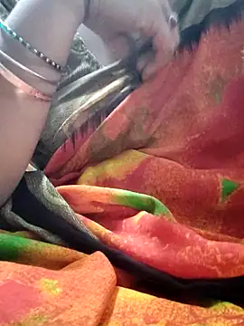 Snapshot of Januhot18 chatting on January 2025 04:05:01 PM Januhot18 online show from January 2025 04:05:01 PM