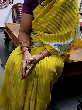 Snapshot of Januhot18 chatting on February 2025 10:47:02 PM Januhot18 online show from February 2025 10:47:02 PM