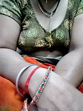 Snapshot of Januhot18 chatting on February 2025 04:38:02 AM Januhot18 online show from February 2025 04:38:02 AM