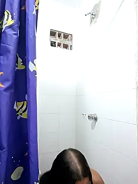 Giselabrunette25 online show from October 2025 03:20:02 PM