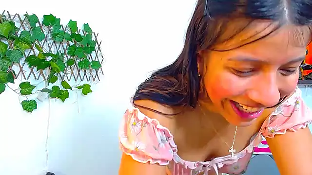  baby 4u online show from March 2025 03:06:01 PM