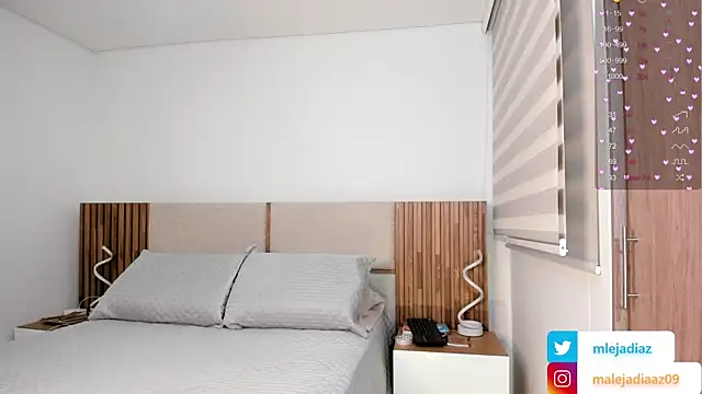 Snapshot of MalejaDiaz_ chatting on September 2025 09:52:02 PM MalejaDiaz online show from September 2025 09:52:02 PM