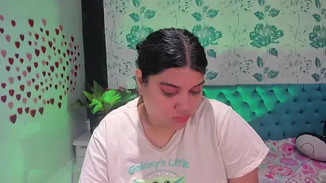 LindaBreeS online show from January 2025 04:34:02 PM