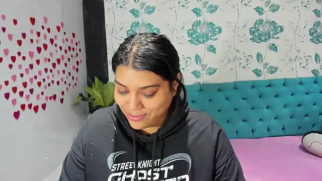 LindaBreeS online show from February 2025 04:54:02 PM