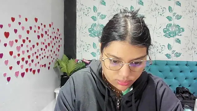 LindaBreeS online show from February 2025 01:51:02 PM