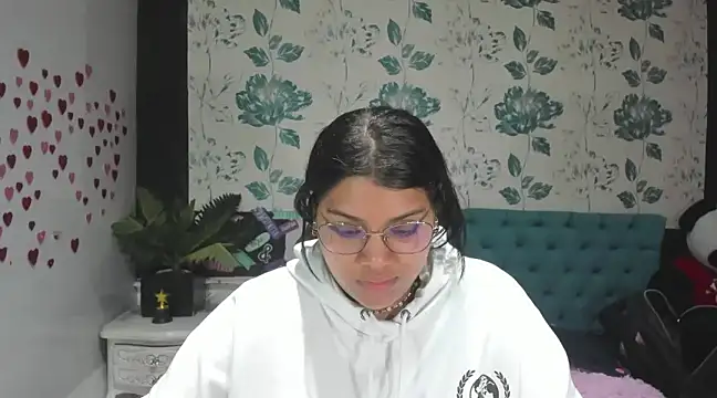 LindaBreeS online show from February 2025 08:50:01 PM