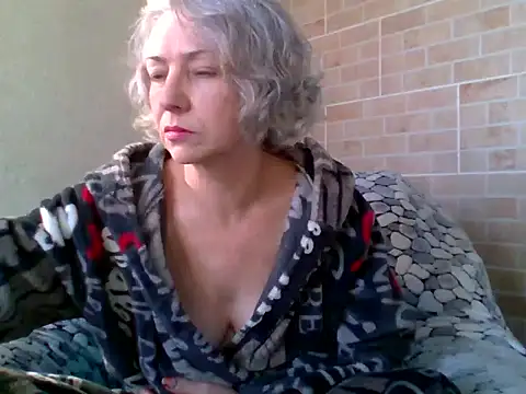 Snapshot of Lorie_Carrie chatting on October 2025 09:37:01 AM Lorie Carrie online show from October 2025 09:37:01 AM