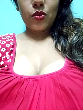 Snapshot of sexyindi_couple chatting on September 2025 06:29:01 AM sexyindi couple online show from September 2025 06:29:01 AM