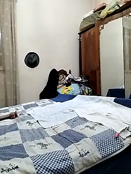 Lucia8600 online show from September 2025 07:39:02 PM