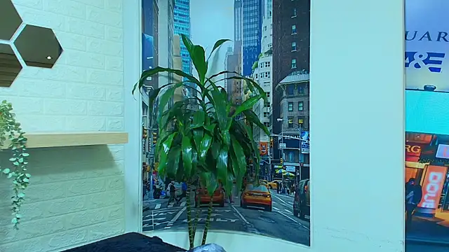 Snapshot of Naughty_Kittenm chatting on March 2025 10:24:01 AM Naughty Kittenm online show from March 2025 10:24:01 AM