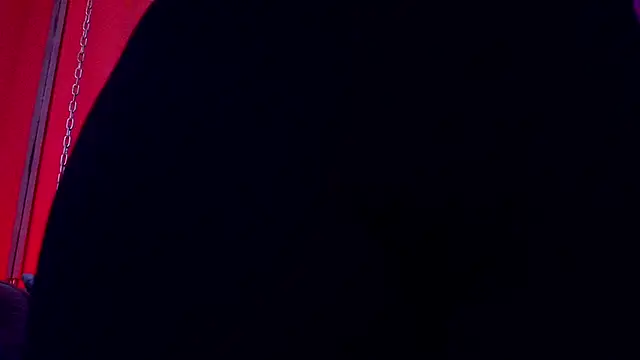 Snapshot of Julieta_Russell chatting on October 2025 11:41:02 AM Julieta Russell online show from October 2025 11:41:02 AM