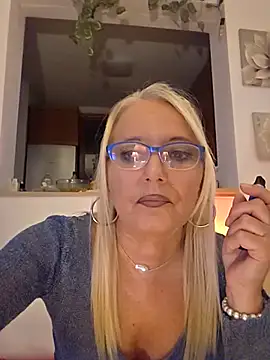 Snapshot of kikkastar chatting on October 2025 07:33:01 PM kikkastar online show from October 2025 07:33:01 PM