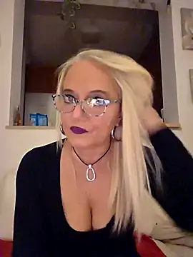 Snapshot of kikkastar chatting on October 2025 08:57:01 PM kikkastar online show from October 2025 08:57:01 PM