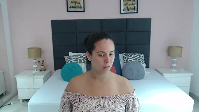 Snapshot of MadisonJenner chatting on January 2025 12:52:02 PM MadisonJenner online show from January 2025 12:52:02 PM