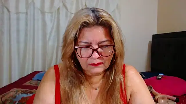 maturehot649 online show from January 2025 06:58:02 PM