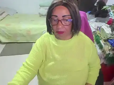 Mrs mommy  online show from December 2024 09:37:01 PM