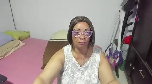 Mrs mommy  online show from January 2025 04:41:01 PM